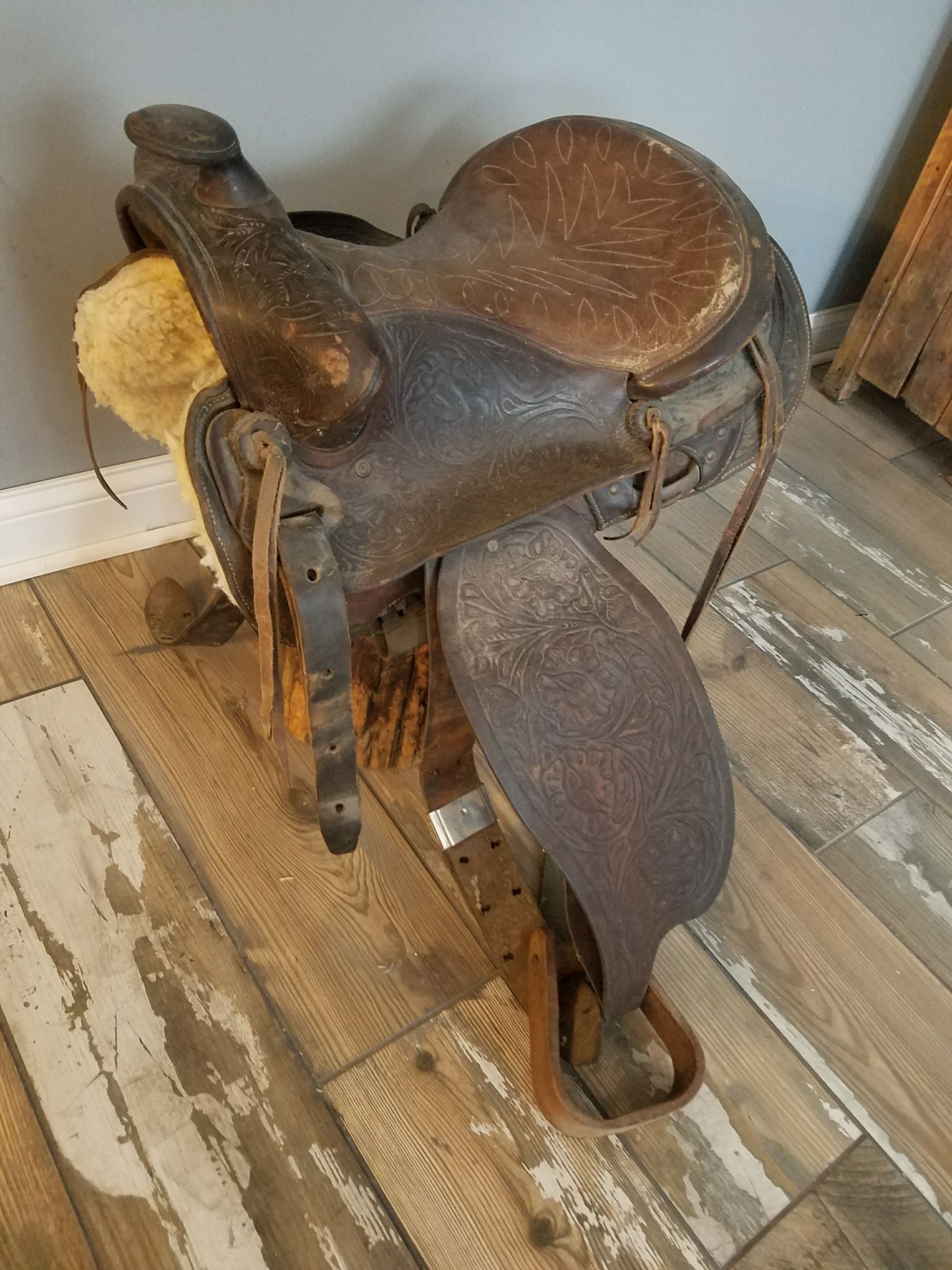 Antique Embossed Leather Saddle for Sale in Orland Park, IL OfferUp