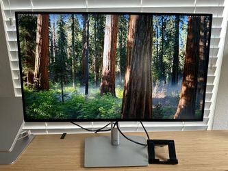 Dell U2723QE 27” 4K Monitor – Excellent / Like New