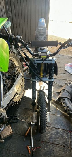 60v razor need  gone asap