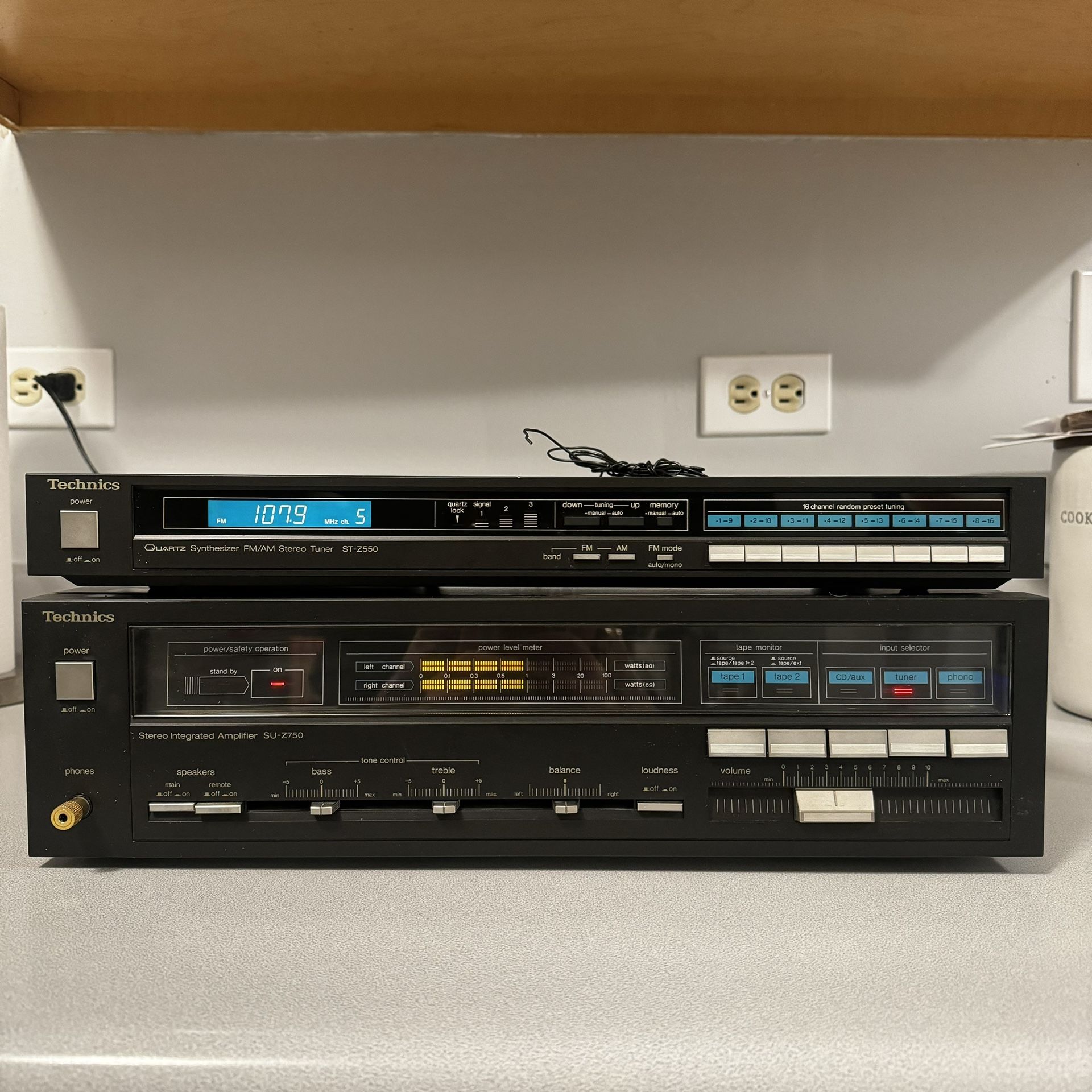 Technics SU-Z750 Amp + Radio Tuner for Sale in Algonquin, IL - OfferUp