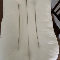 Snuggle Me Infant Lounger 