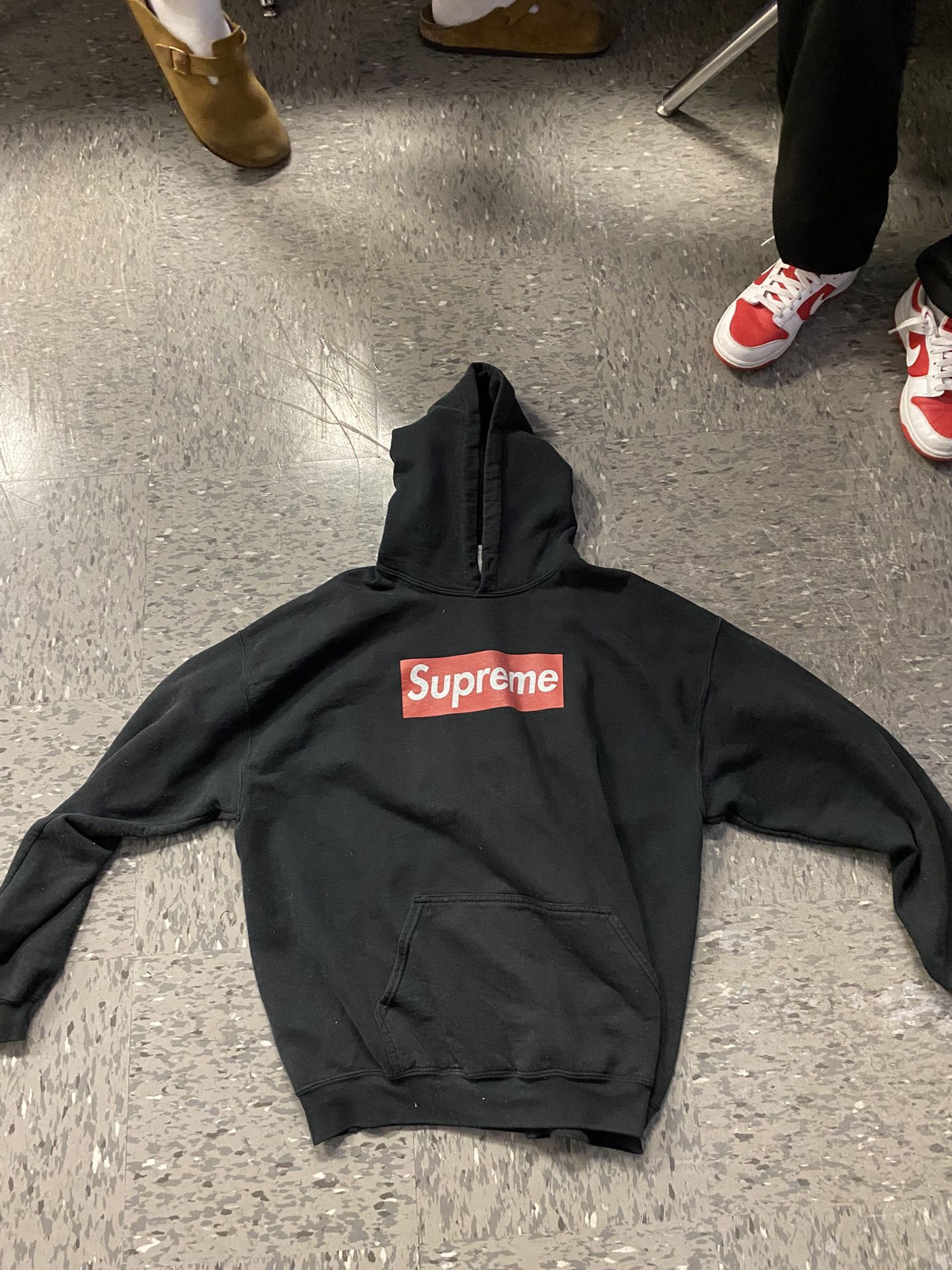 Supreme box logo hoodie