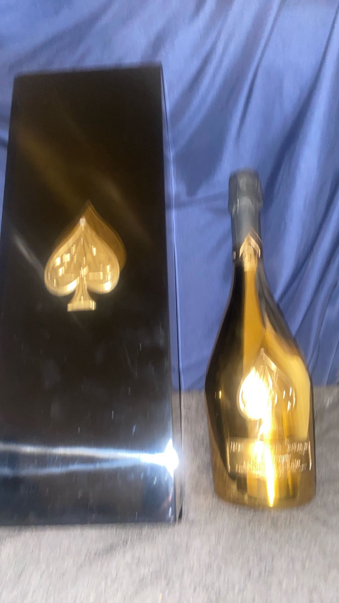 Jay-z's Armand deBrignac Gold Lable Champagne