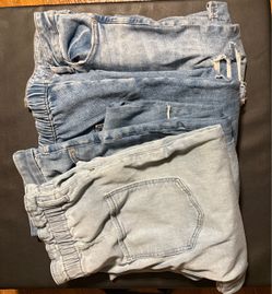4-Pair Women’s Size 14 Jeans Bundle | American Eagle, Express & C&A