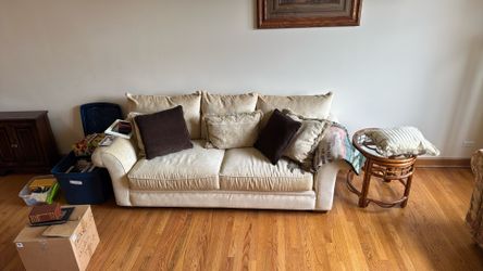 8’ Sofa