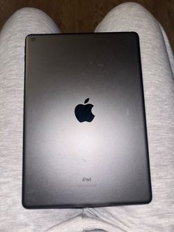 Apple iPad 9th Generation 64GB Wi‑Fi Space Gray