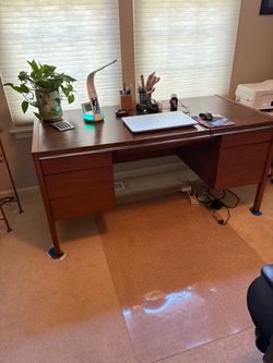 Office Desk