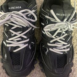 Balenciaga Tracks