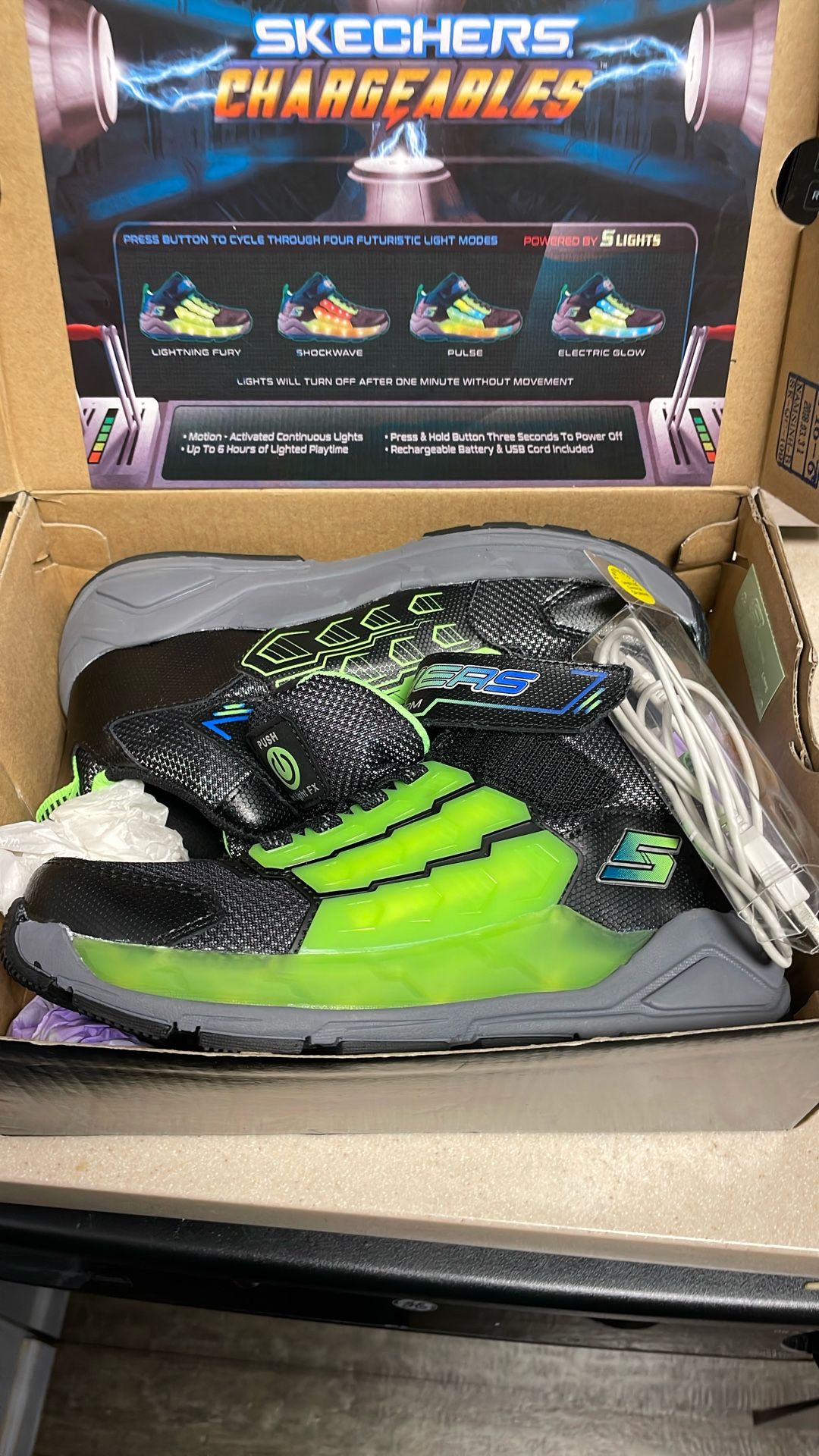 Skechers Chargeable. Size2