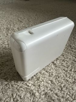 Apple 140W USB-C Power Adapter - Brand New