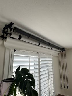 Backdrop support System + Seamless Rolls