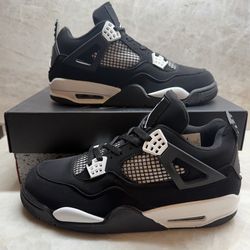 Jordan 4s