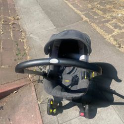 Doona + Carseat & Stroller 
