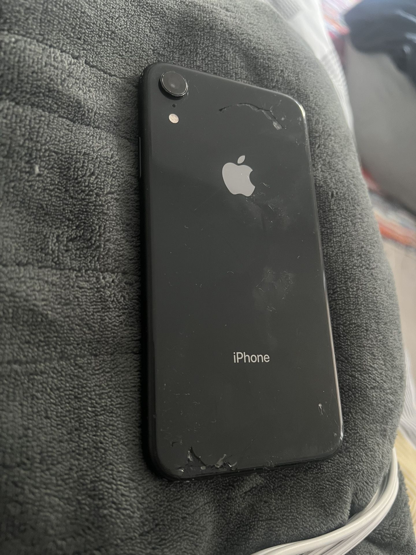 iPhone XR