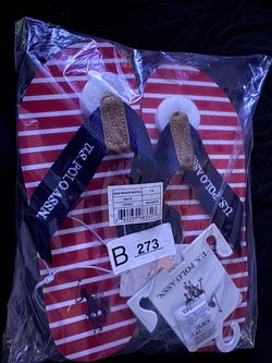 Women’s polo flip flops