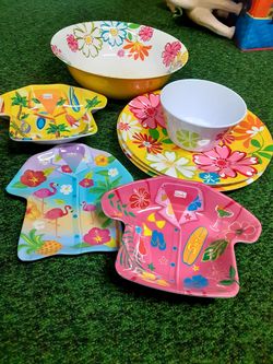 Hawaiian style outside tableware