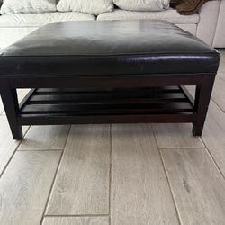 Crate & Barrel Brody Leather Square Ottoman