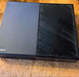 Xbox one with a HDMI problem, read full description.