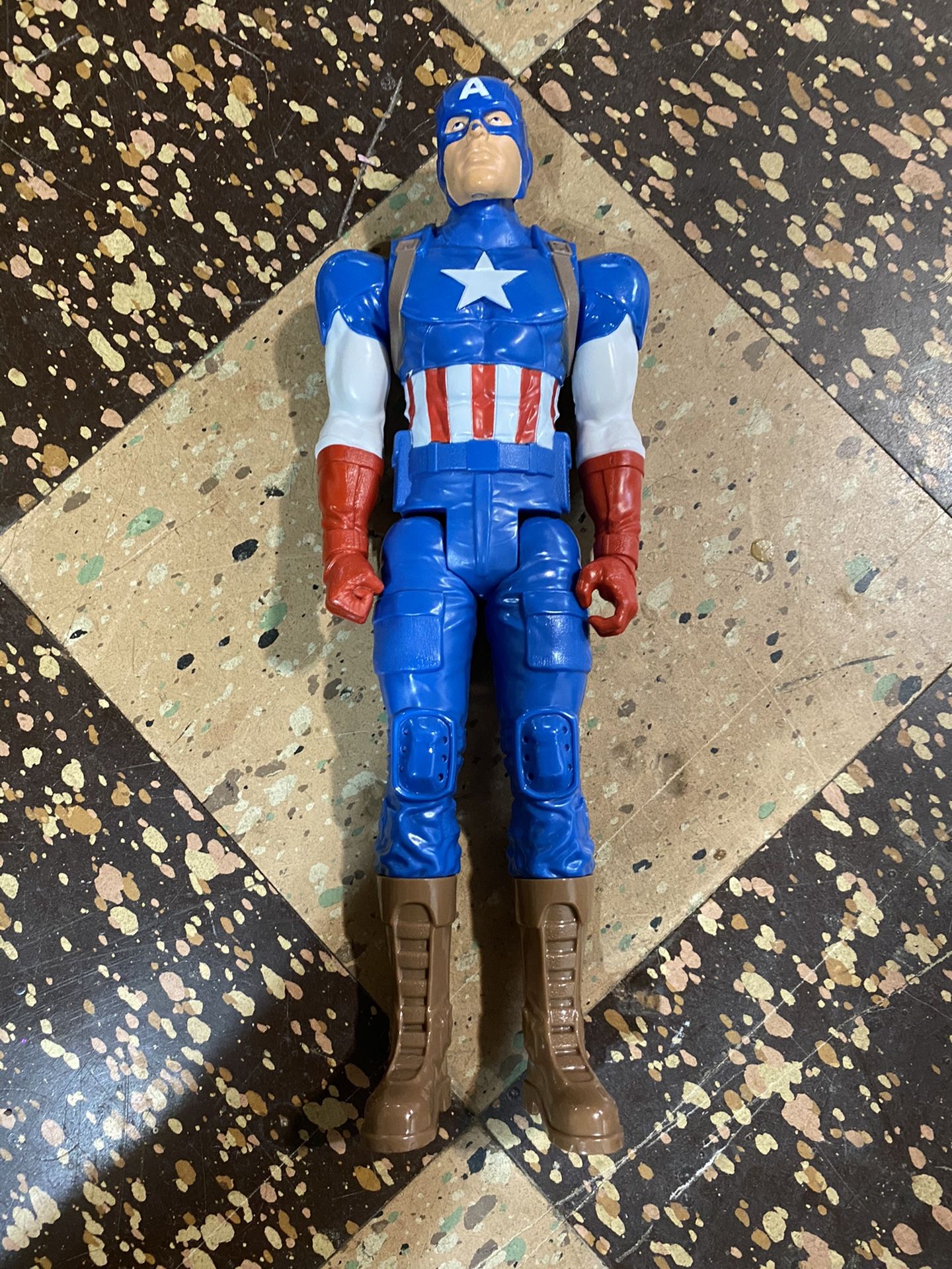 12” CAPTAIN AMERICA ACTION FIGURE