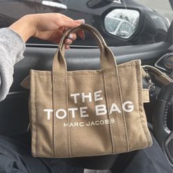 Marc Jacob’s The Tote Bag