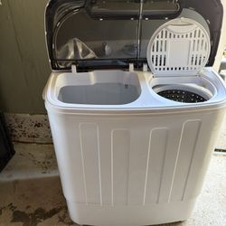 Small Washing Machine