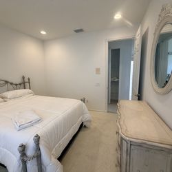 Queen Bedroom Set – Bed + Mattress + Dresser