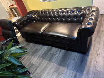 Versailles Leather Sofa  (Brand new)