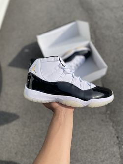 AIR JORDAN RETRO 11 “GRATITUDE” (DMP) Left shoe size 11, Right shoe size 12 R3PŠ