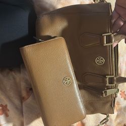 Tori Burch Purse& Wallet
