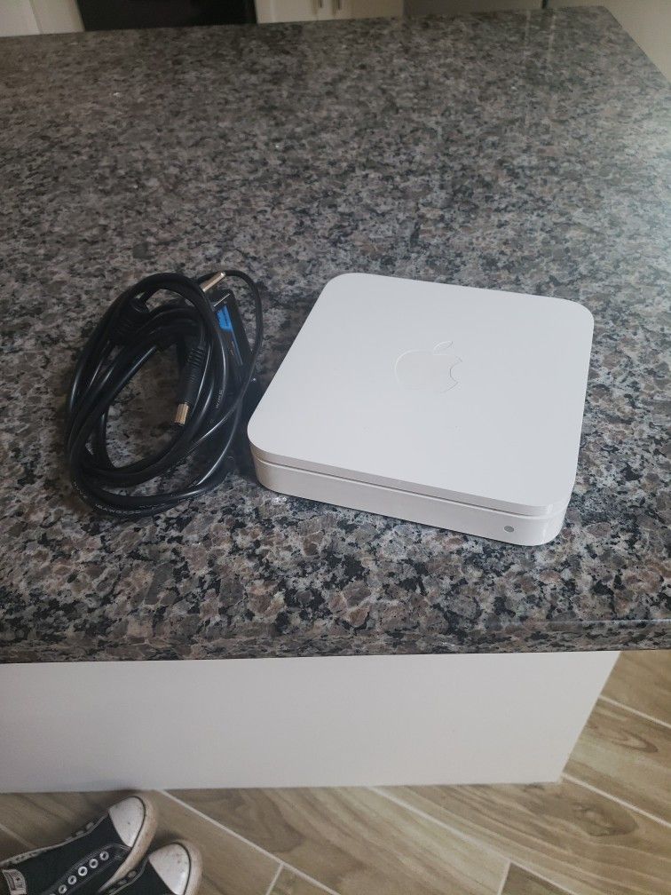 Apple AirPort Extreme Base Station WiFi Router