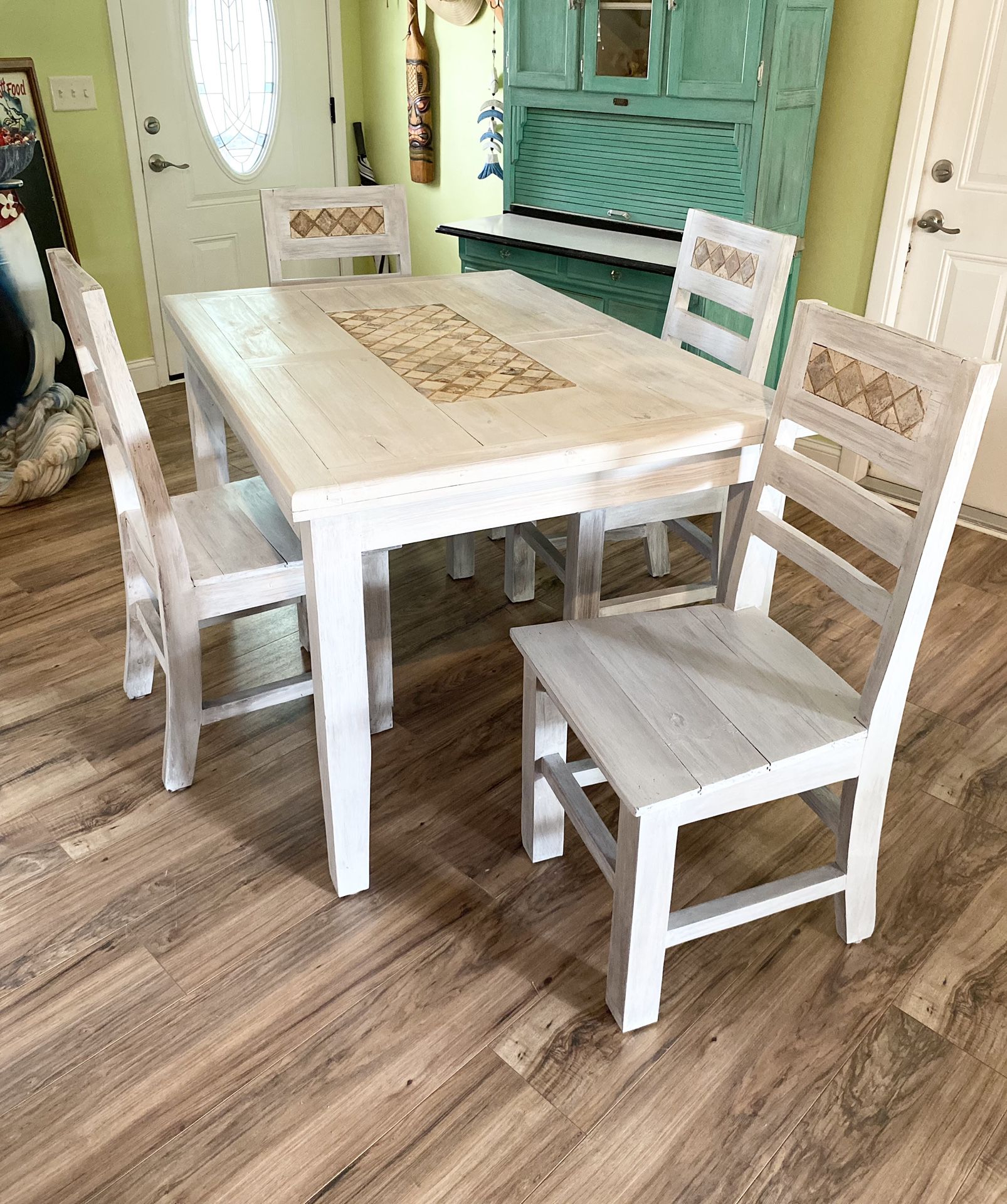 Kitchen Table With Chairs Top Has In Laid Marble 36 X 50 Beachy Solid Wood