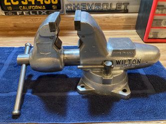 Vise Wilton Bullet Heavy 3.5” Jaws. Swivel Base