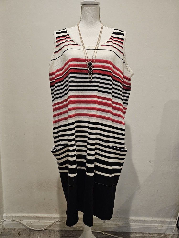 Brand New Striped Sleeveless Dress With Deep Pockets