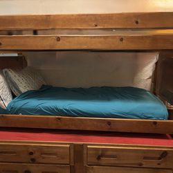 solid wood twin bunk bed with trundle and 2 drawers