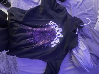 wore sp5der hoodie is real.
