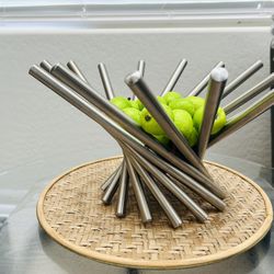 Fruit 🍎 Basket,stainless Steel,Basically New ,open Box With Fake Apple 