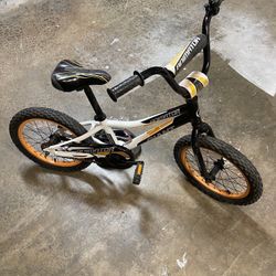 Giant - Animator 12 Inch Kids Bike