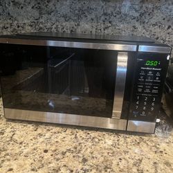 90%new microwave