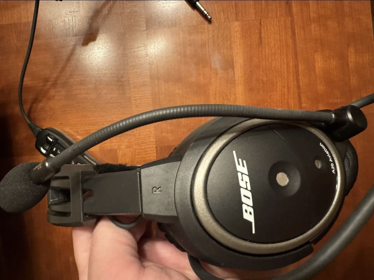 Bose A20 Aviation Headset for Sale in Fernandina Beach, FL OfferUp