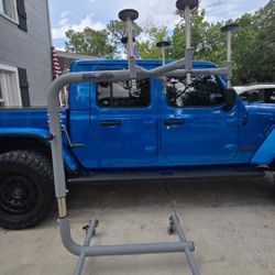 RollnJack Hard Top Remover Lift for Jeep Wranglers