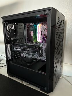 Gaming PC MSI RTX 5060 8gb Ryzen 7 DDR4 16gb 1TB NVMe SSD