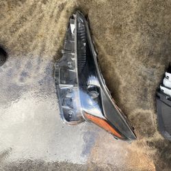 2019 2021 Toyota Prius Driver Left Headlight