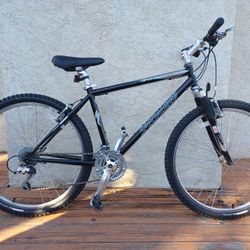 Specialized HardRock Comp FS Mountain Bike, 24 Speed. Ready to Ride!!!