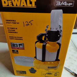 DeWalt 3/4hp Submersible Utility Pump With 25 Ft Discharge Hose