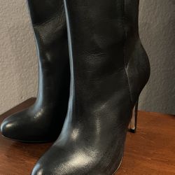 Louise et Cie Valmorel womens Black Leather Ankle Boots Sz 7