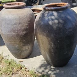 Planters / Pots / Patio Set / Outdoor / Outdoor Furniture / Decor