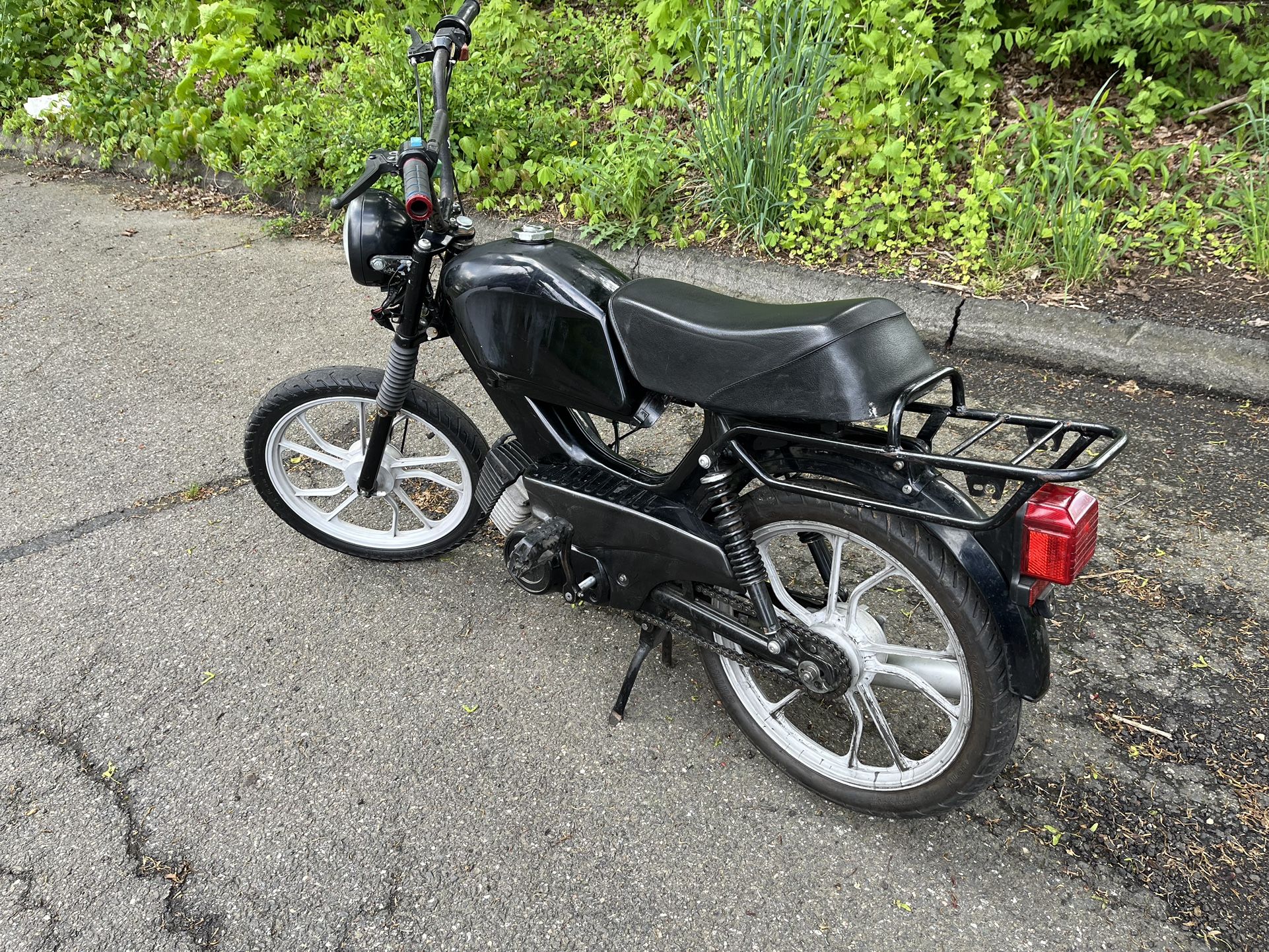 Tomos Moped