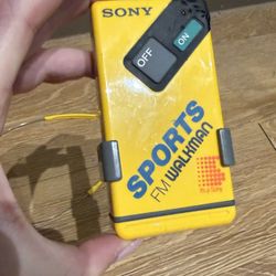 Vintage Sony Sports FM Walkman – Yellow | Tested & Working (Headset Broken)