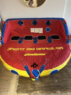 Towable Tube Gladiator Big Brawler