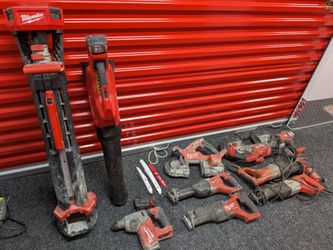 Milwaukee Power Tools